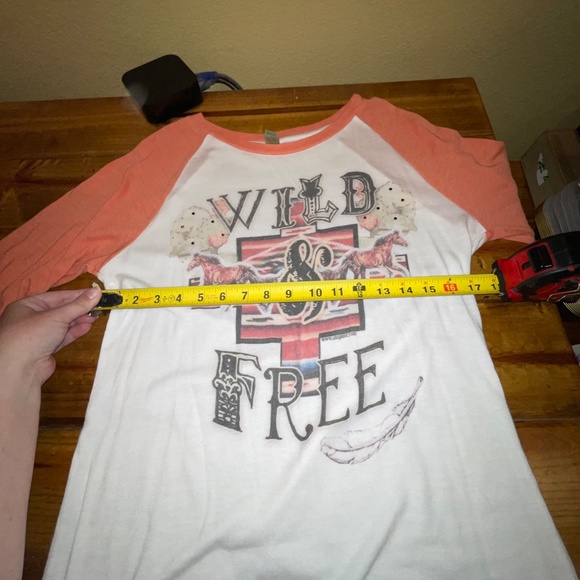 Wild & Free 3/4 Sleeve - Picture 8 of 8